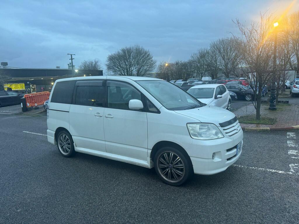 Toyota Mpv LO03ZPX White #6