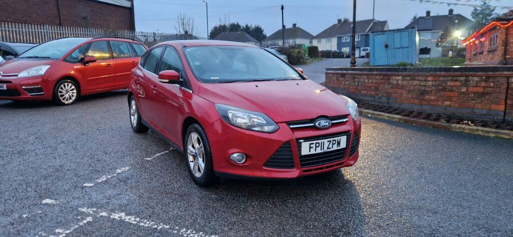 Ford Focus Zetec 105 Red