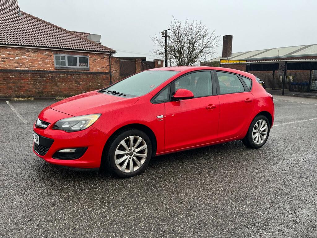 Vauxhall Astra Active Red #3