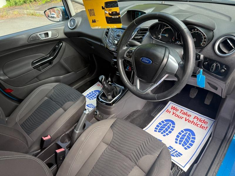 Ford Fiesta Zetec Blue #6