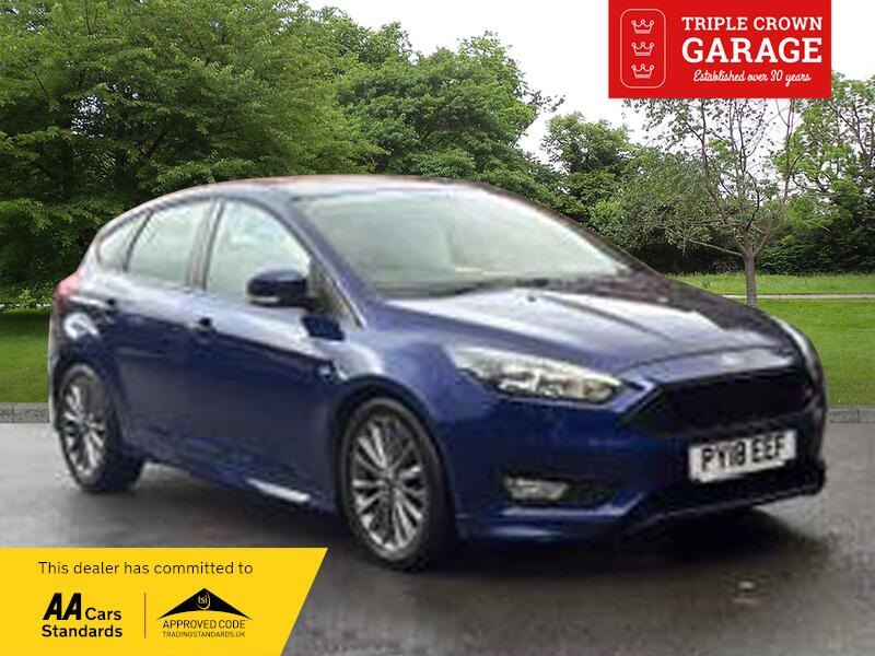 Ford Focus St-line Blue