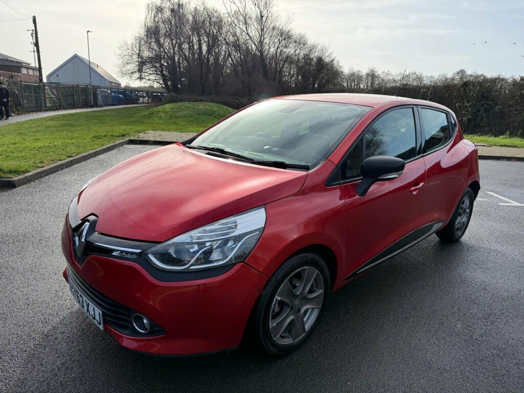 Renault Clio 0.9 Tce Dynamique Medianav Euro 5 Ss Red