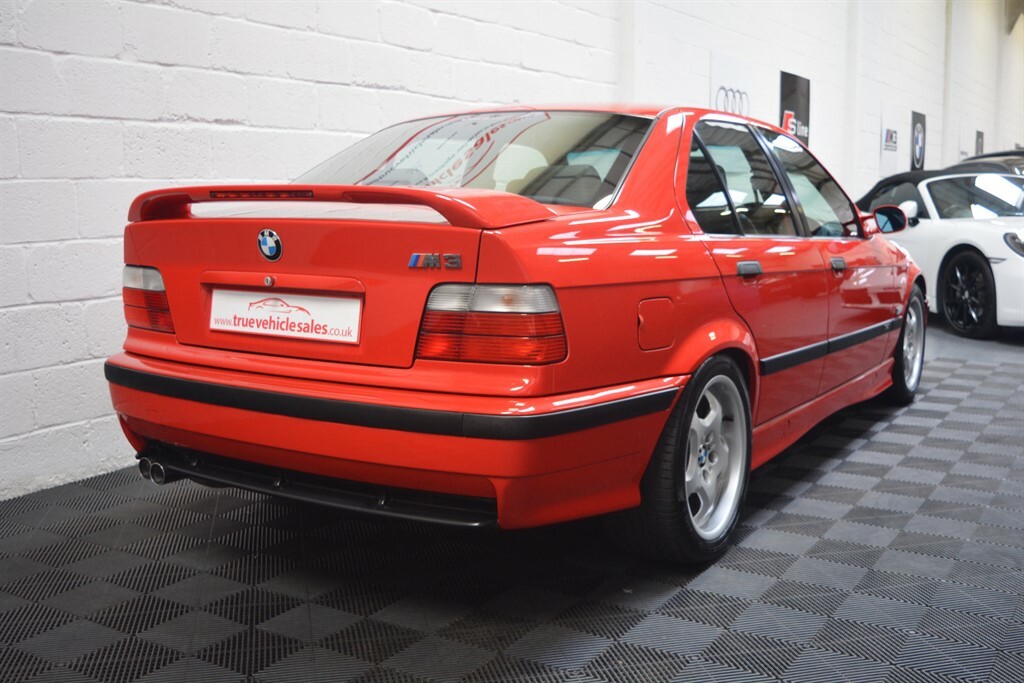BMW M3 M3 Evolution Coupe Black #32