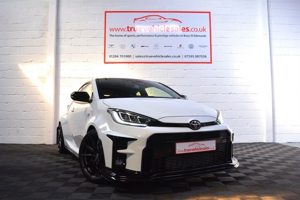 Toyota Yaris 1.6 Gr 4Wd Circuit 260 Bhp White