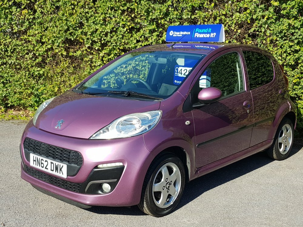 Peugeot 107 Allure 1.0 Purple