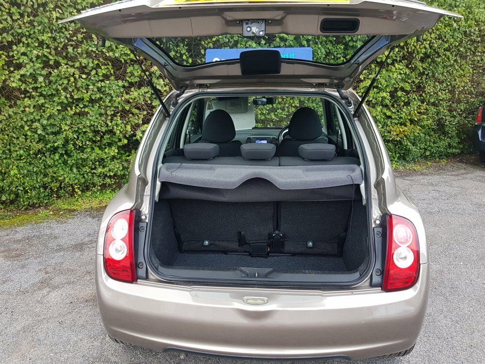 Nissan Micra N-tec 1.2 Beige #6