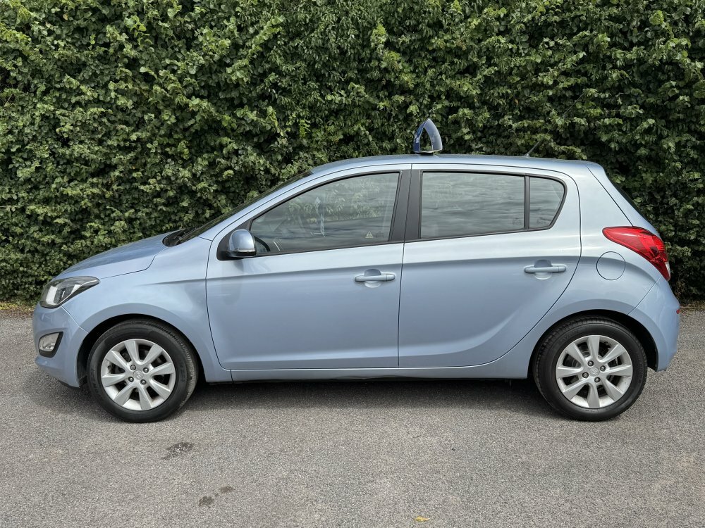 Hyundai I20 1.2 Active EA64ZMU Blue #3