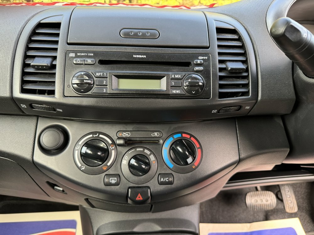 Nissan Micra Accenta Limited Edition Silver #12