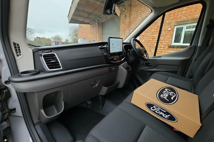 Ford Transit Custom 350 Trend L3 H2 Lwb Medium Roof Rwd 135Kw 68K Grey #3