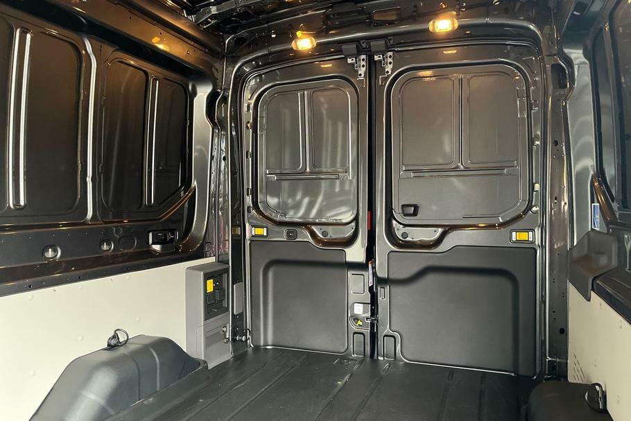 Ford Transit Custom 350 Trend L3 H2 Lwb Medium Roof Rwd 135Kw 68K #4