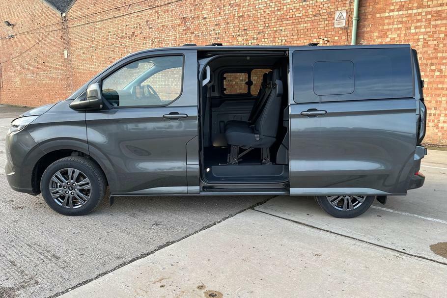 Ford Transit Custom 320 Limited L1 Swb Double Cab In Van Fwd 2.5 LL75RUW #5