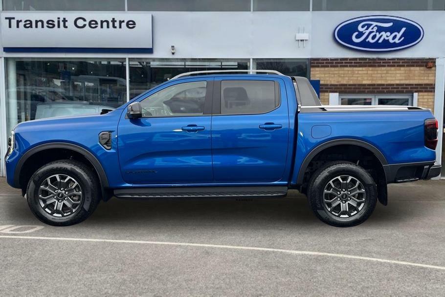 Ford Ranger Wildtrak 2.0 Ecoblue 205Ps 4X4 Double Cab Pic WV75XVU Blue #5