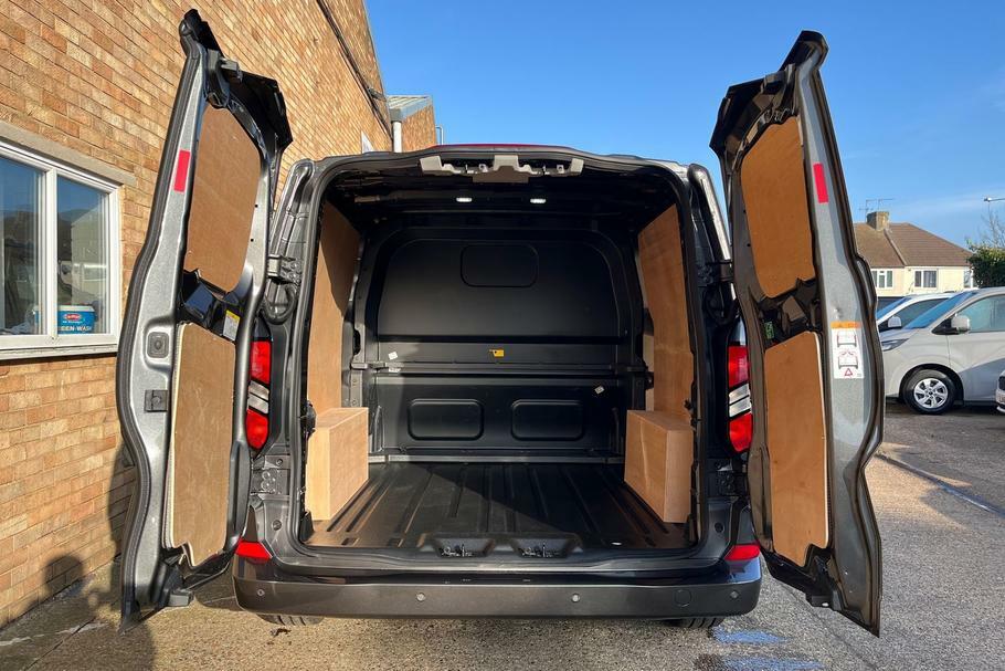 Ford Transit Custom 320 Limited L2 Lwb Double Cab In Van Phev Fwd MJ75TFY #6