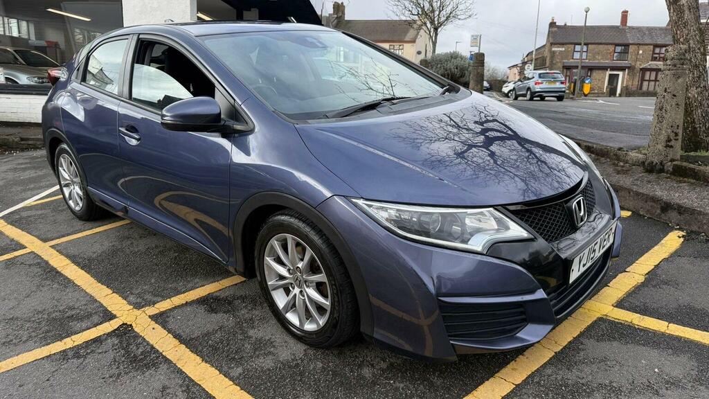 Honda Civic Hatchback 1.8 I-vtec S Euro 6 Ss 201515 YJ15VER Blue