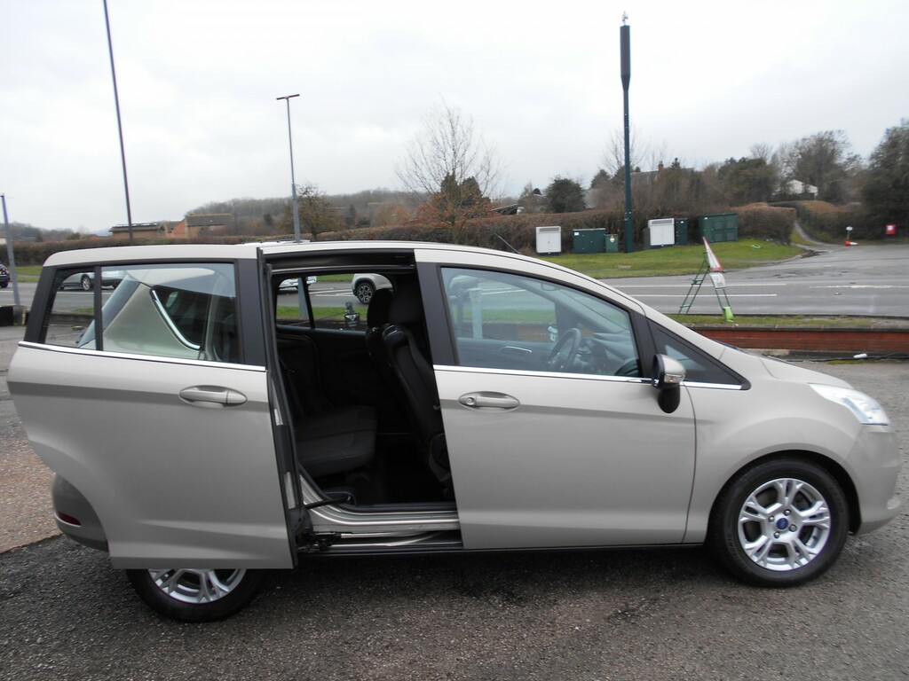 Ford B-Max Mpv 1.6 Zetec 201666 Silver #4