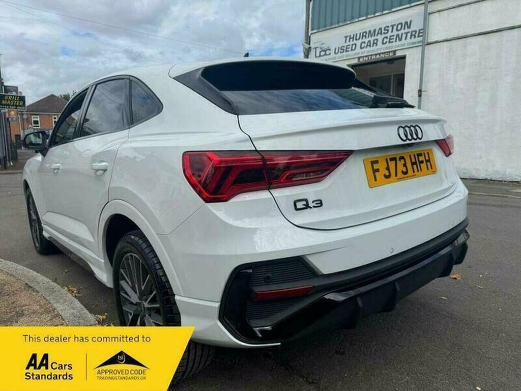 Audi Q3 Suv 1.5 Tfsi Cod 35 Black Edition Sportback Pe White #2