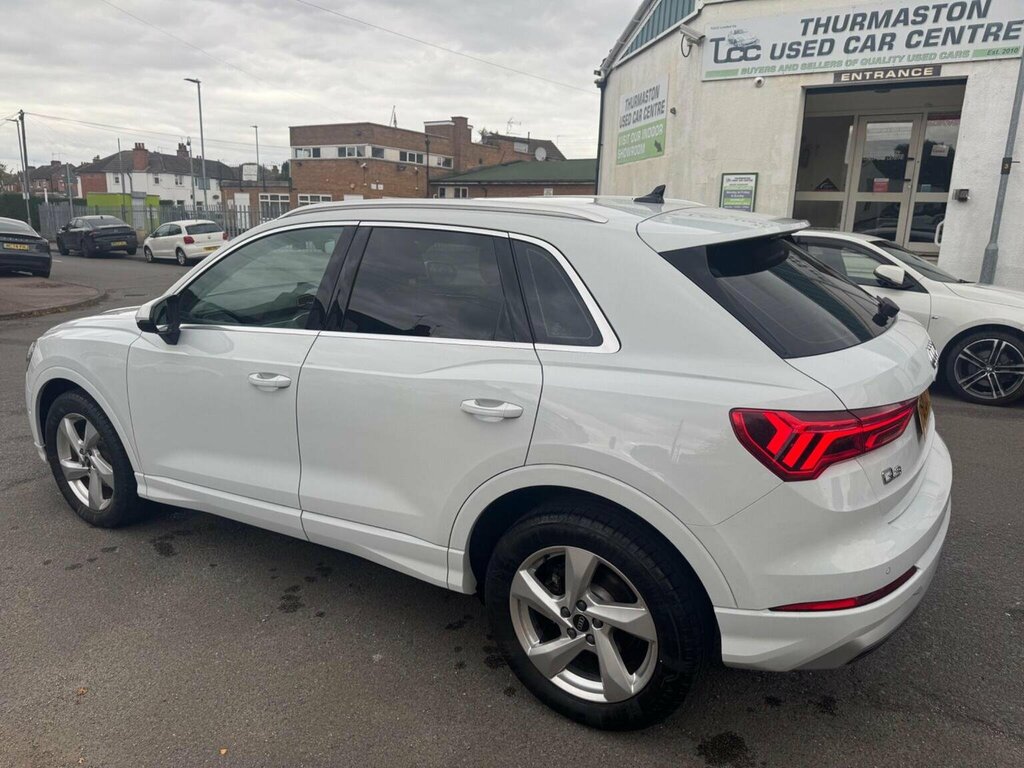 Audi Q3 Suv 1.5 Tfsi Cod 35 S Line Suv S Tronic White #2