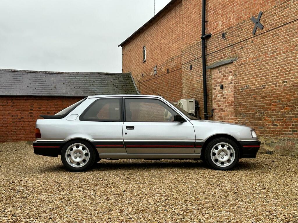 Peugeot 309 Hatchback Silver #2
