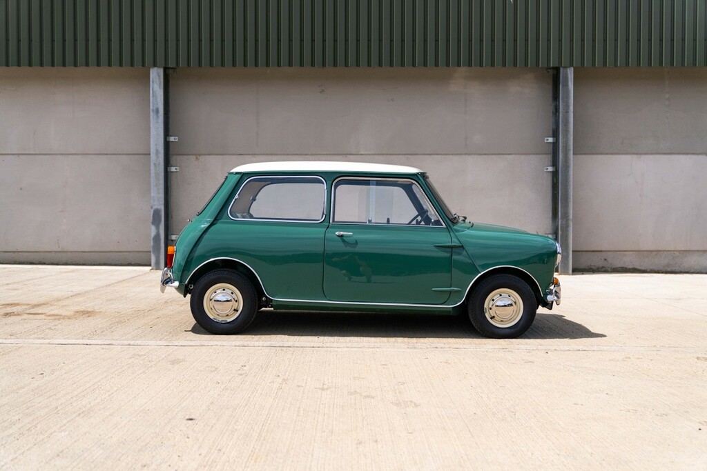 Austin MINI Cooper S 1071 Mk I Green #2