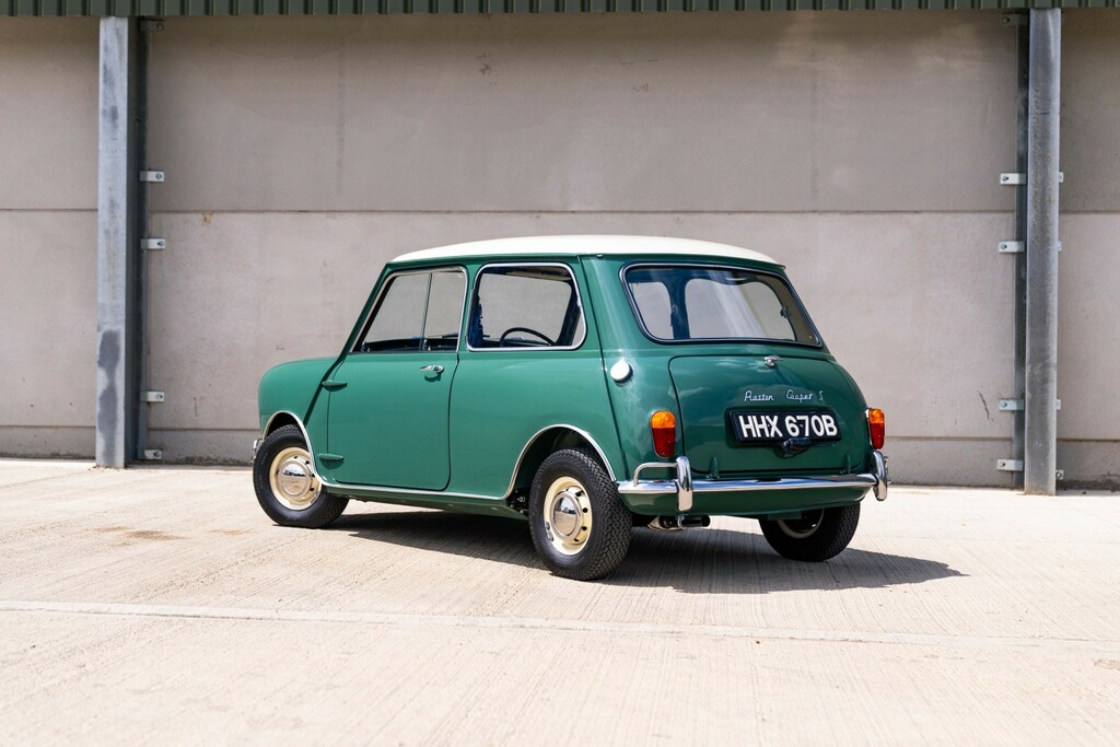 Austin MINI Cooper S 1071 Mk I Green #5