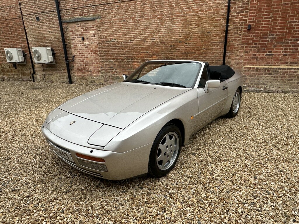 Porsche 944 S2 16V - Red #24