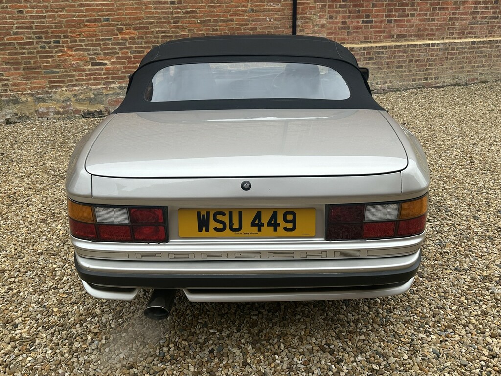 Porsche 944 S2 16V - Red #23