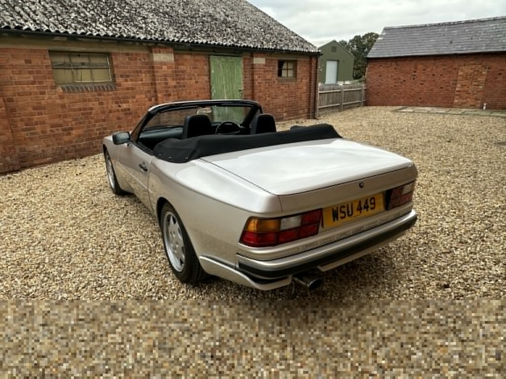 Porsche 944 S2 16V - Red #27