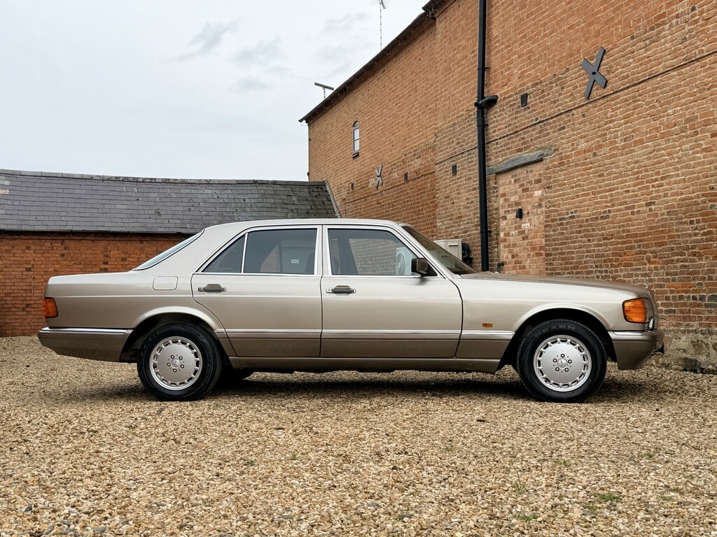 Mercedes-Benz S Class Se Gold #2