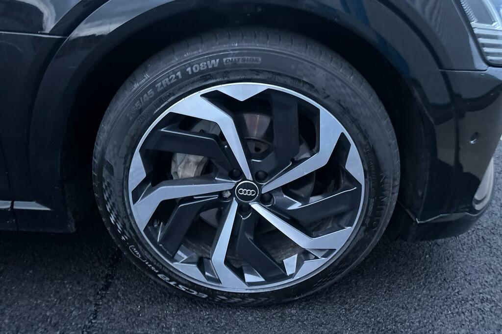 Audi E-tron Audi E Tron 55 Black Edition Suv A... LM72CPV Black #2