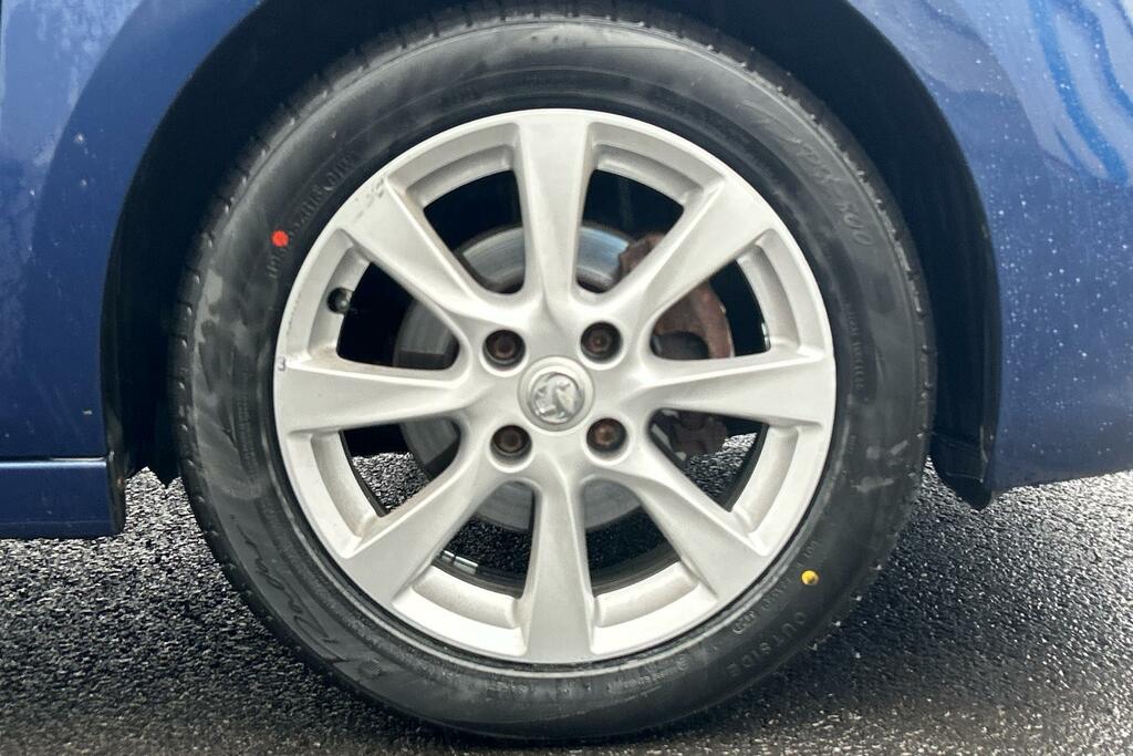 Vauxhall Corsa Vauxhall Corsa 1.2 Se Hatchback Manu... SA71OWW  #2