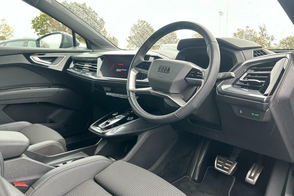 Audi Q4 E Tron Audi Q4 E Tron 40 S Line Suv ... NA73XSV #2