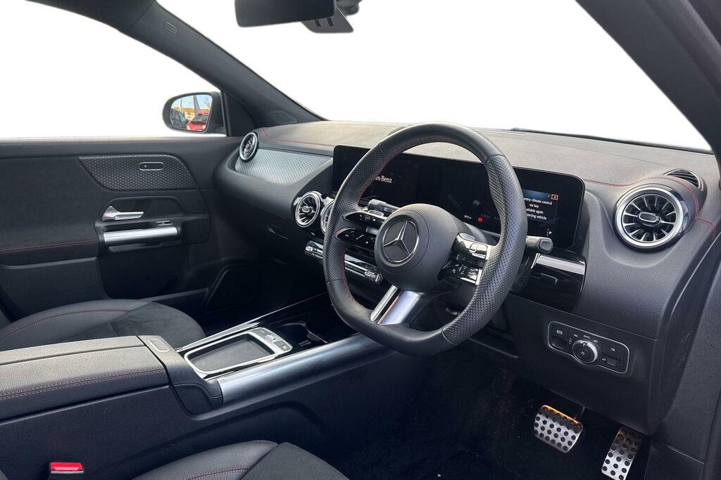 Mercedes-Benz EQA Mercedes Benz Eqa Eqa 250 Plus 70.5Kwh Amg Line... 