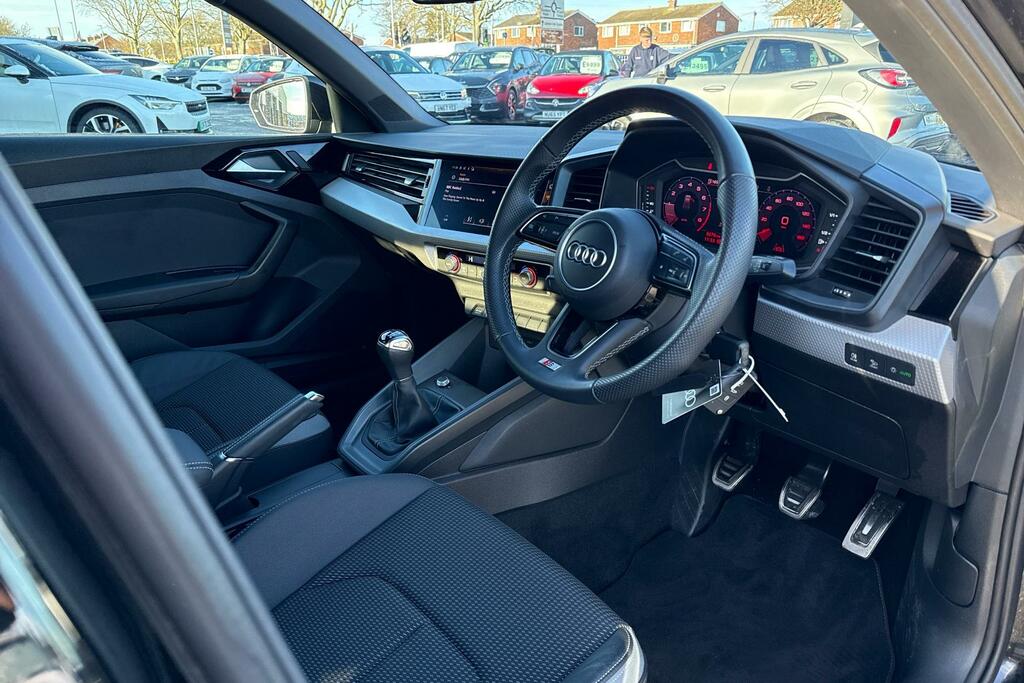 Audi A1 Audi A1 Sportback 1.0 Tfsi 30 S Line Sportback ... NC23XBE #2