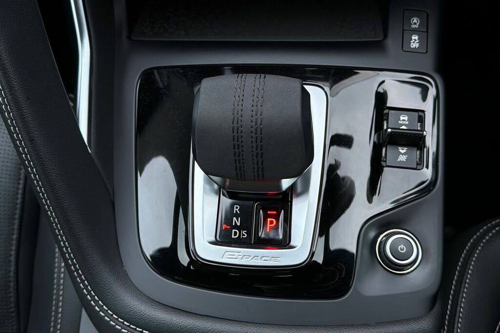Jaguar E-Pace Jaguar E Pace 2.0 D165 Mhev R Dynamic S Suv 5Dr... ND21JWU #5