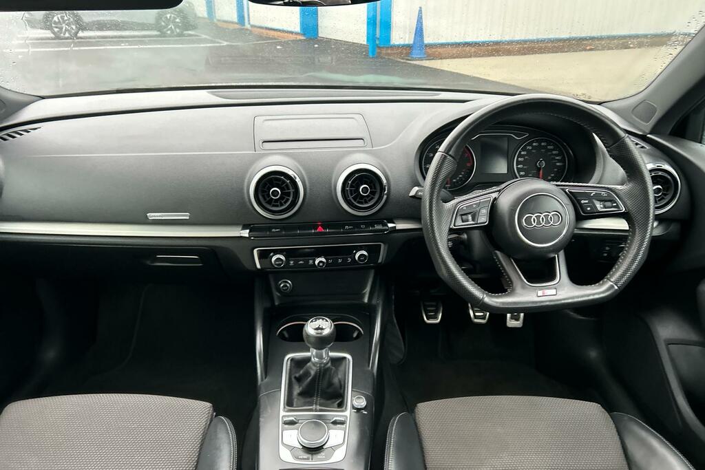 Audi A3 Audi A3 Sportback 1.0 Tfsi 30 Black Edition Spo... #4