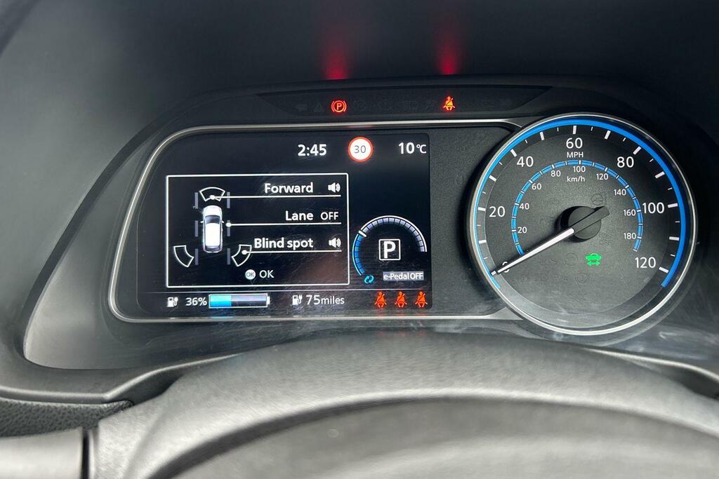 Nissan Leaf Nissan Leaf 62Kwh E Plus N Tec Hatchback El... SK70EEG  #5