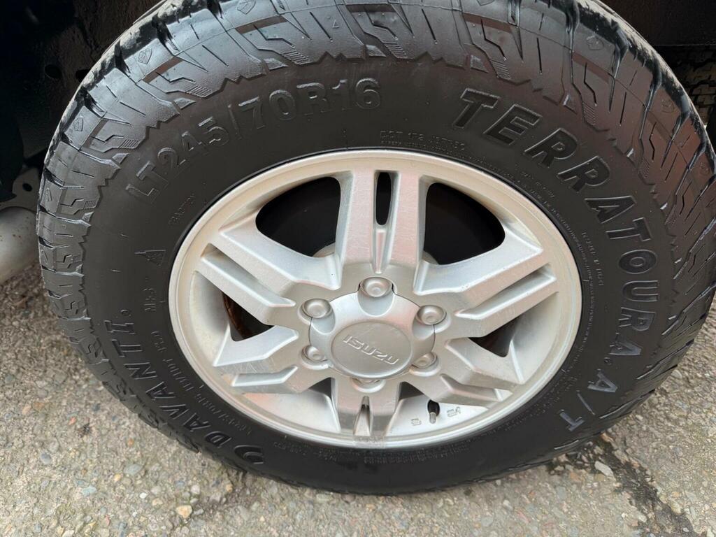 Isuzu Rodeo Pickup 2.5 Td Denver Max 4Wd 201060 Red #29