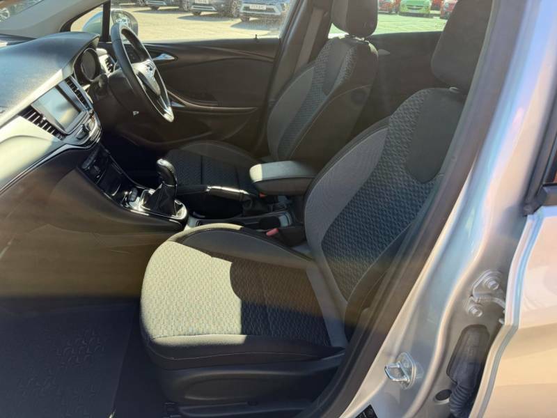 Vauxhall Astra 1.2 Turbo 145 Sri Vx-line Nav - 2020 20 VK20UHD Silver #4