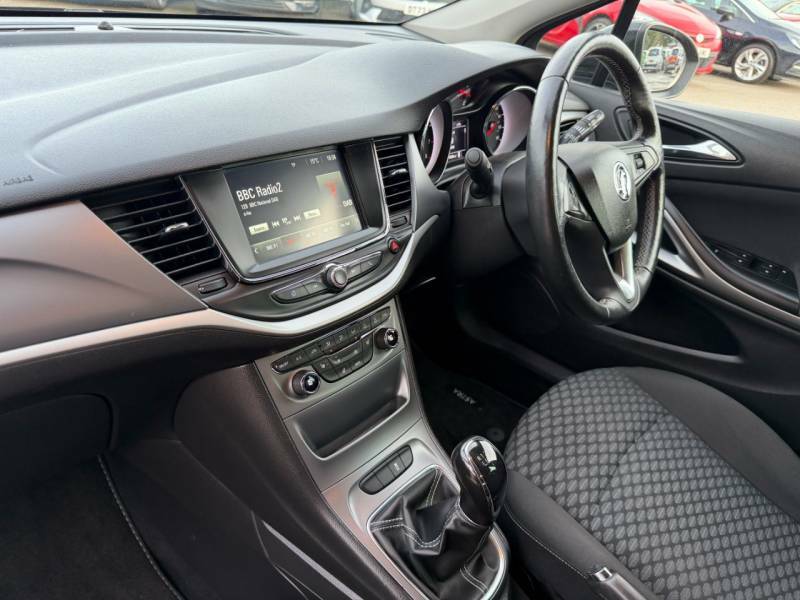 Vauxhall Astra 1.4I 16V Se - 2018 67 NV67CYY Black #5