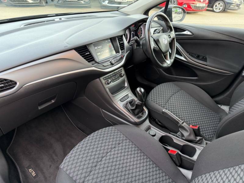Vauxhall Astra 1.4I 16V Se - 2018 67 NV67CYY Black #3
