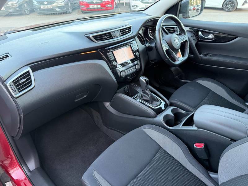 Nissan Qashqai 1.3 Dig-t 160 157 Acenta Premium Dct - 2020 DP70UCF Red #3