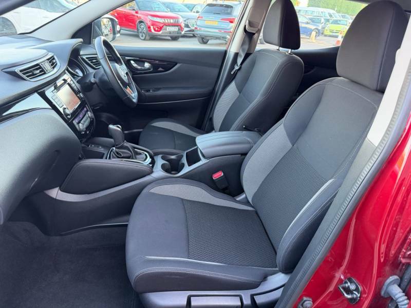 Nissan Qashqai 1.3 Dig-t 160 157 Acenta Premium Dct - 2020 DP70UCF Red #4