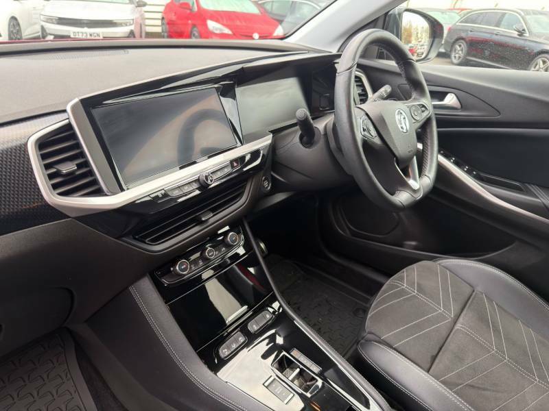 Vauxhall Grandland 1.5 Turbo D Ultimate - 2023 73 Red #5