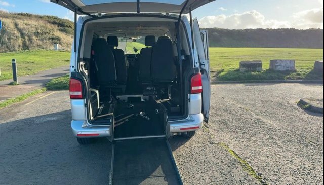 Volkswagen Transporter Shuttle 2014 Wheelchair Accessible Vehicle 2.0 Td T30 Se Silver #4