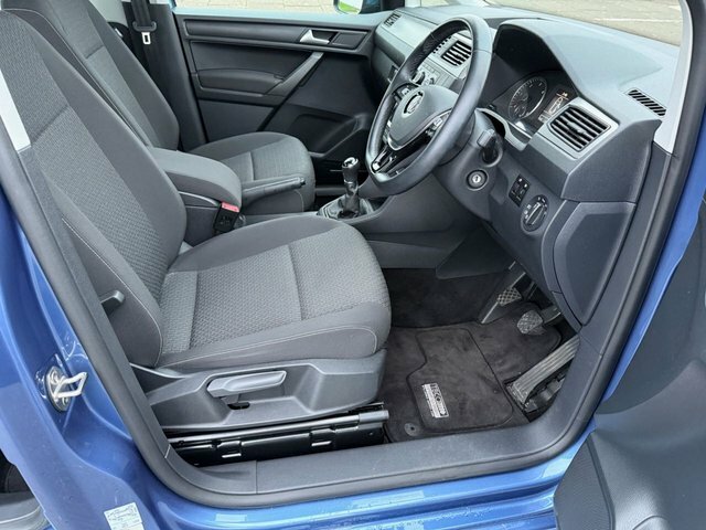 Volkswagen Caddy Maxi Life 2018 Wheelchair Accessible Vehicle 2.0 C20 Life Td Blue #5