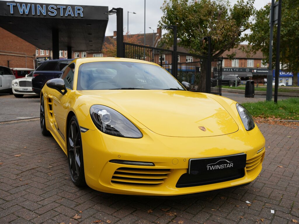 Porsche 718 Cayman 2.0T Coupe Gpf Pdk Euro 6 Ss 300 Ps Yellow