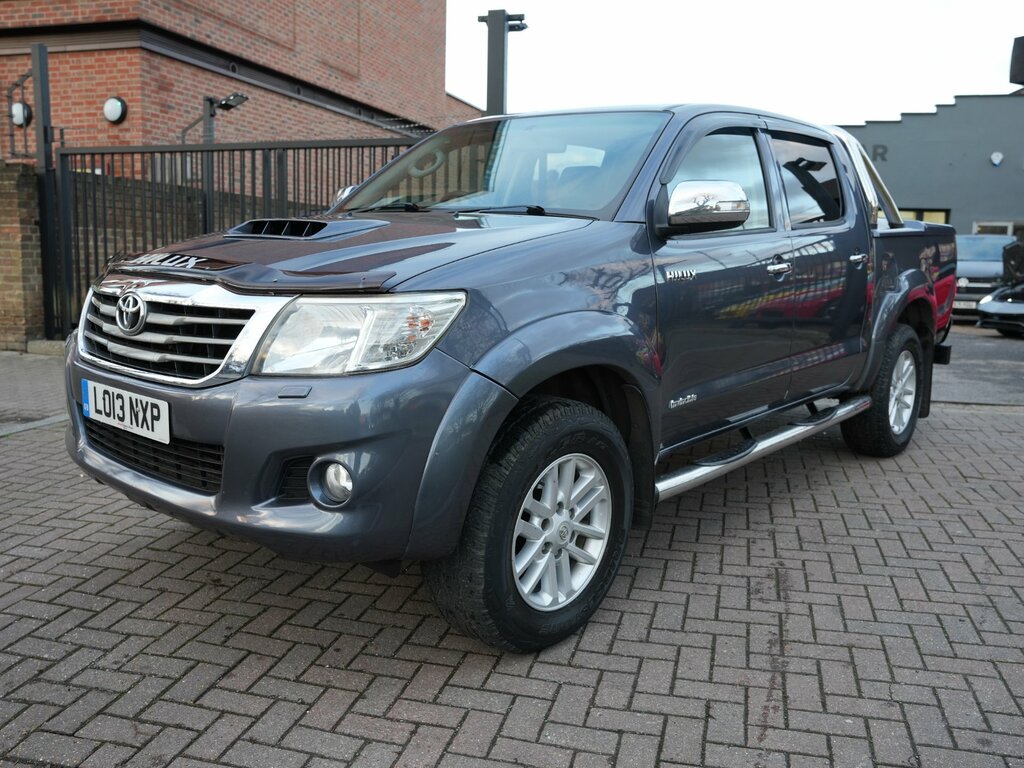 Toyota HILUX 3.0 D-4d Invincible Pickup Double Cab A Grey #2