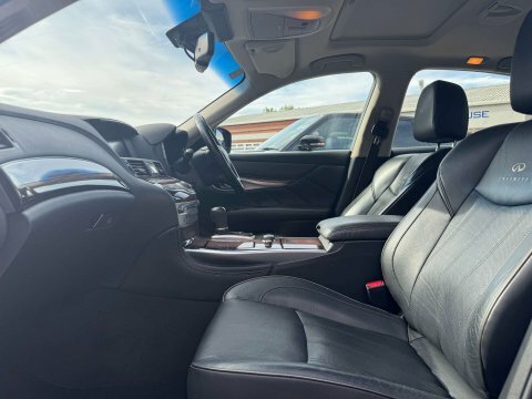 Infiniti M 3.5 35H V6 Business Edition Euro 5 S S Black #14