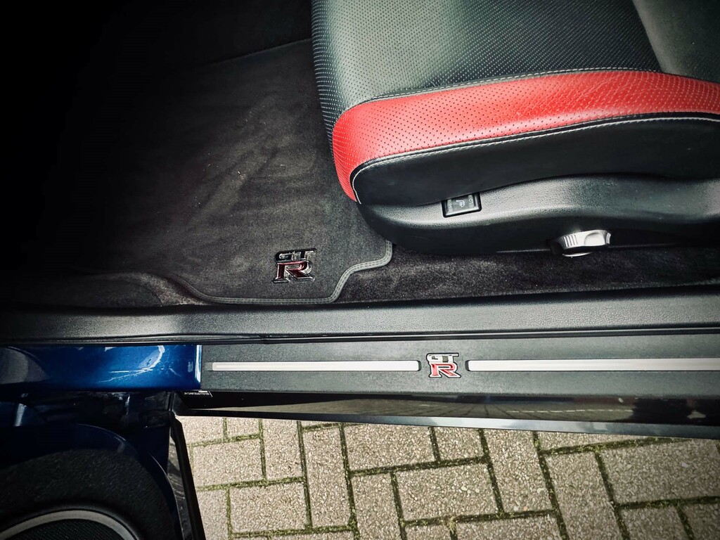 Nissan GT-R V6 Blue #20
