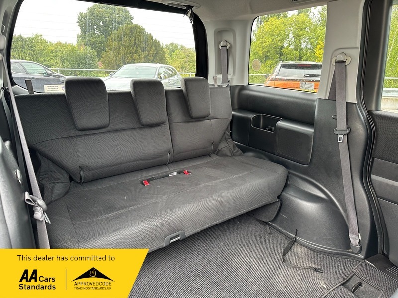 Honda StepWagon Mpv White #5